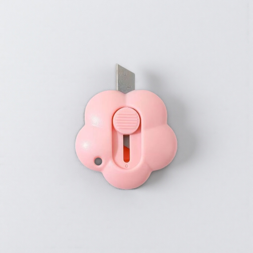 Pink cloud-shaped utility knife, student creative stationery safety pencil sharpener