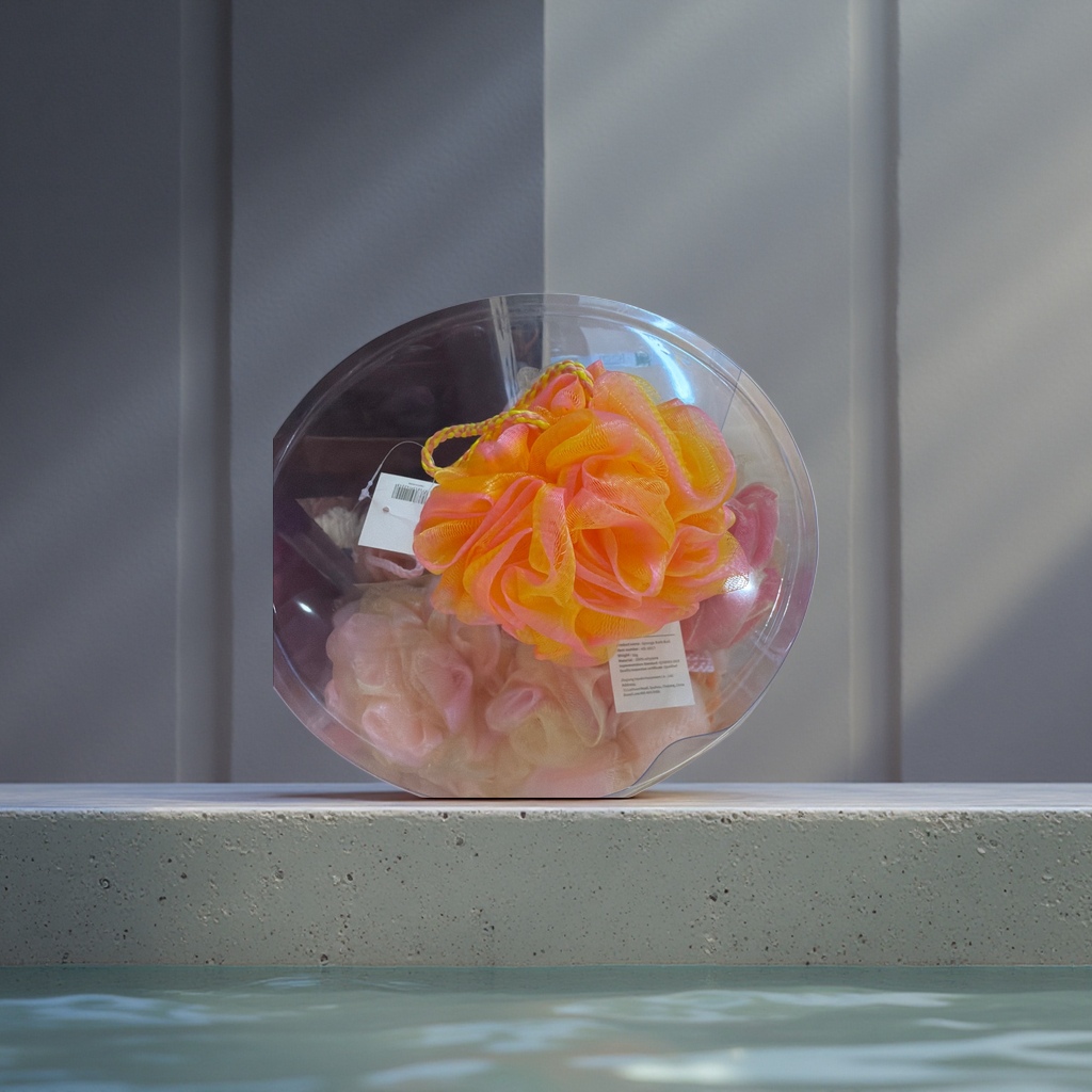 Colorful mesh bath balls, a super fine fiber scrub and exfoliation bath wonder Application Scenario