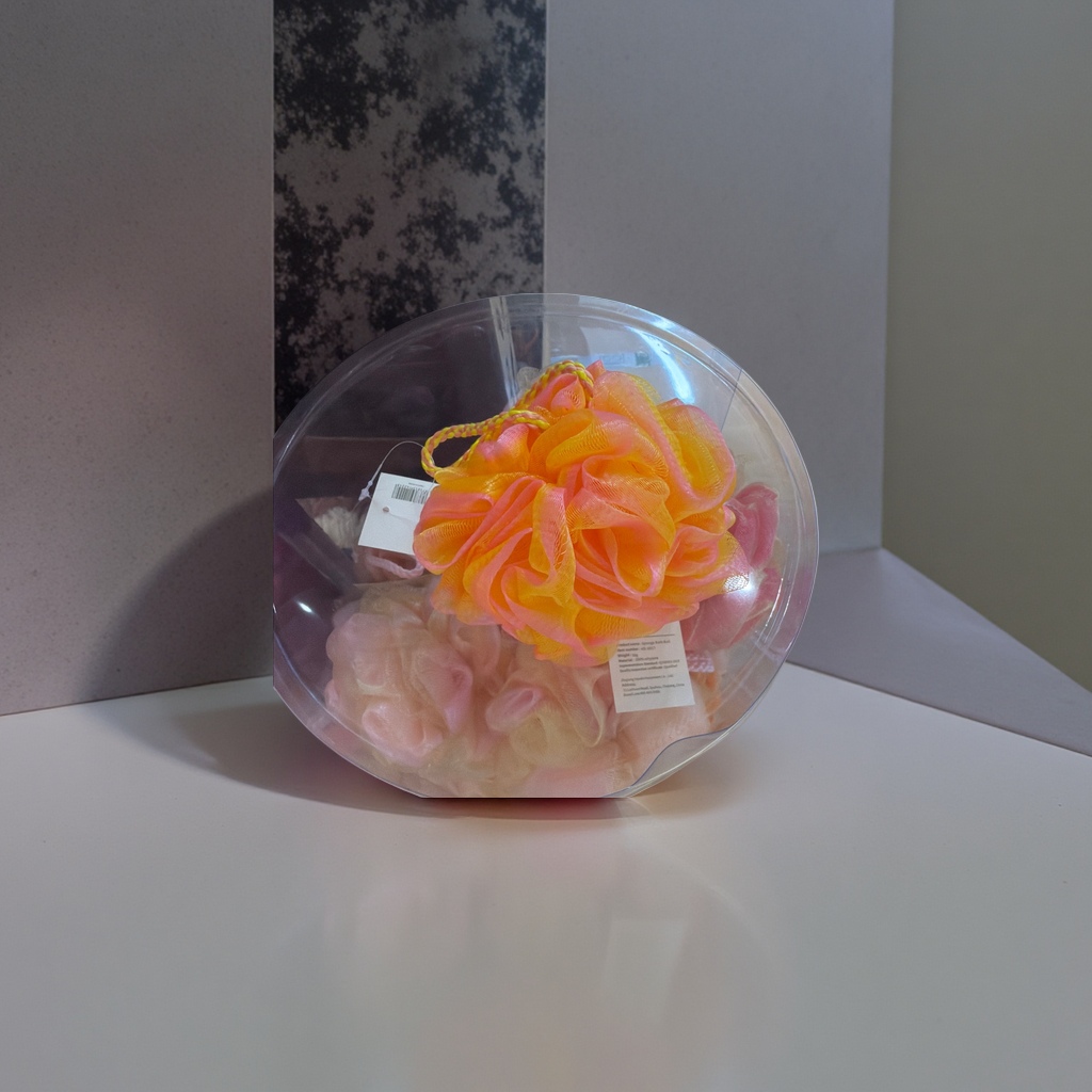 Colorful mesh bath balls, a super fine fiber scrub and exfoliation bath wonder Specification image