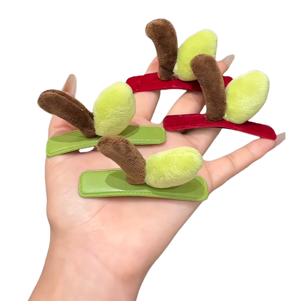The colorful plush hairpin and the cute bow headwear of the girl are sweet and fresh in a Japanese style Item Picture