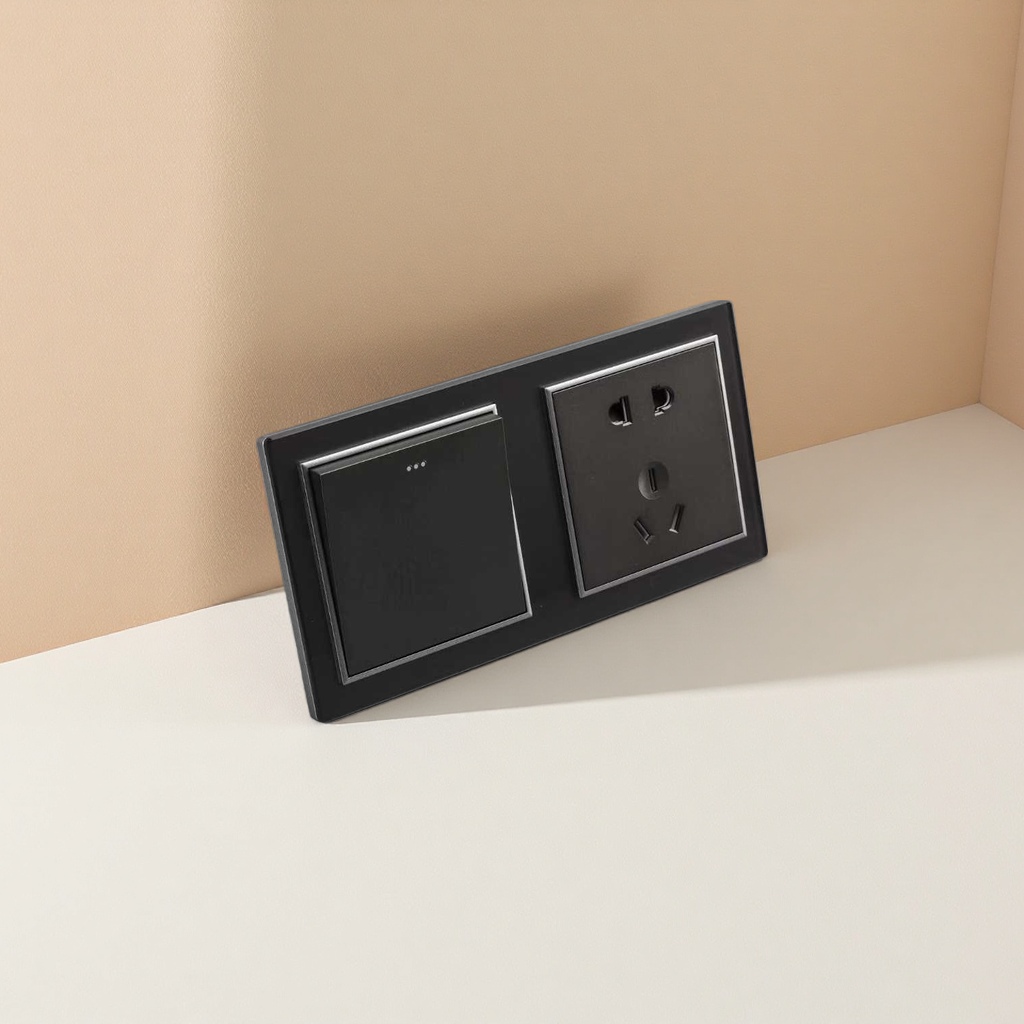 The new national standard for waterproof and flame-retardant black switch socket panel of type 86 for household concealed installation