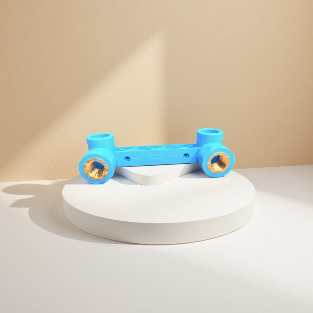 Blue plastic pipe fittings, straight-through three-way elbows, PPR and PVC universal accessories Application Scenario