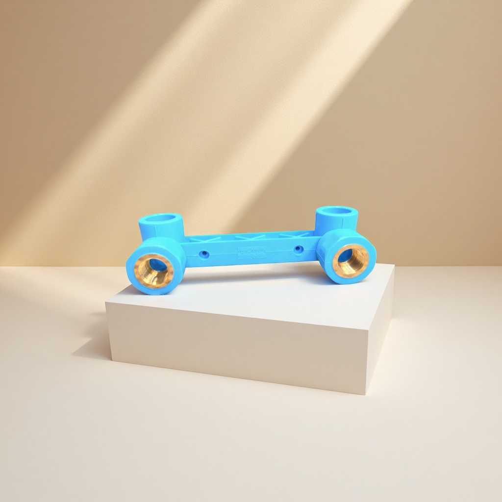 Blue plastic pipe fittings, straight-through three-way elbows, PPR and PVC universal accessories Specification image