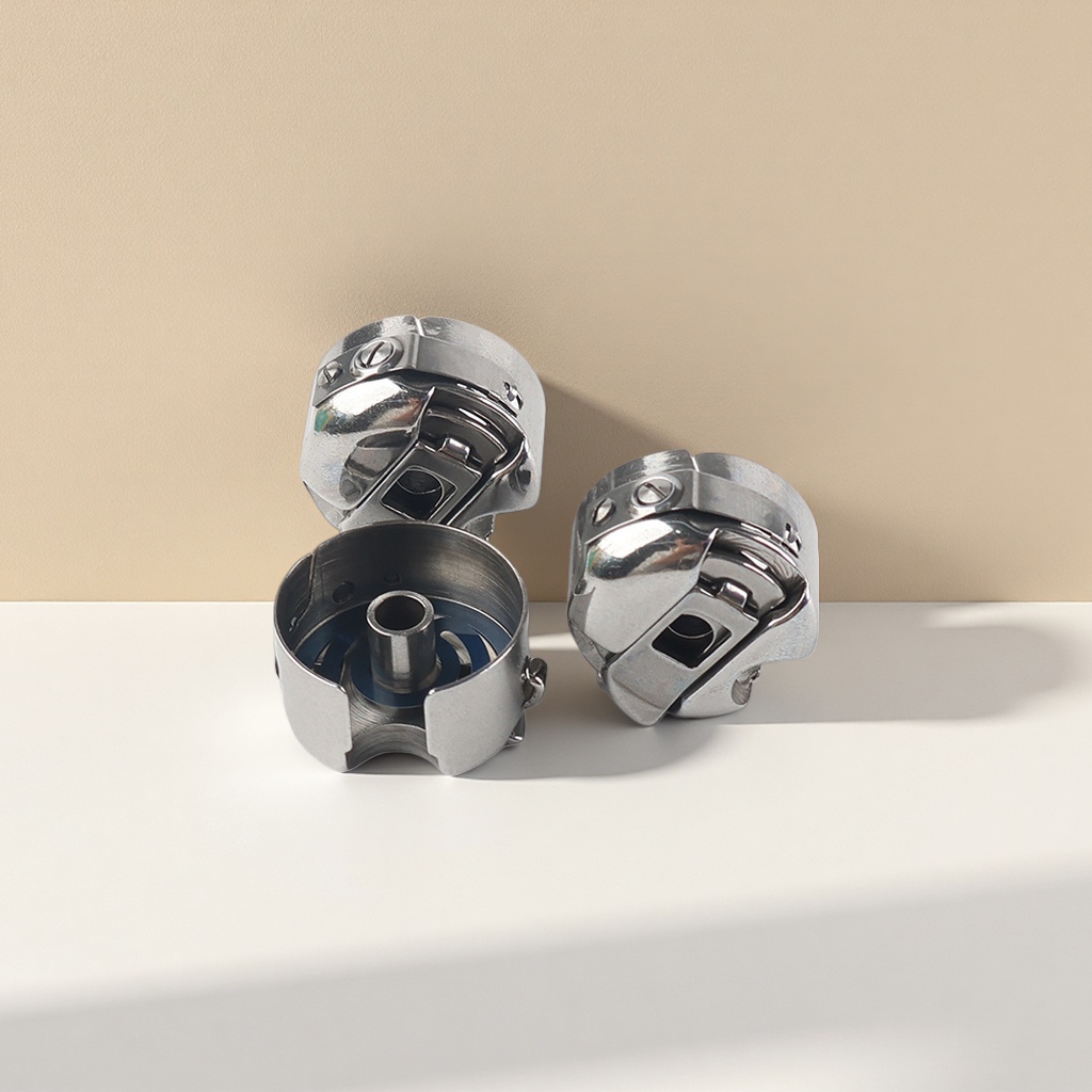 The silver metal sewing machine presser foot assembly is a universal type suitable for multiple brands of household sewing machines Specification image