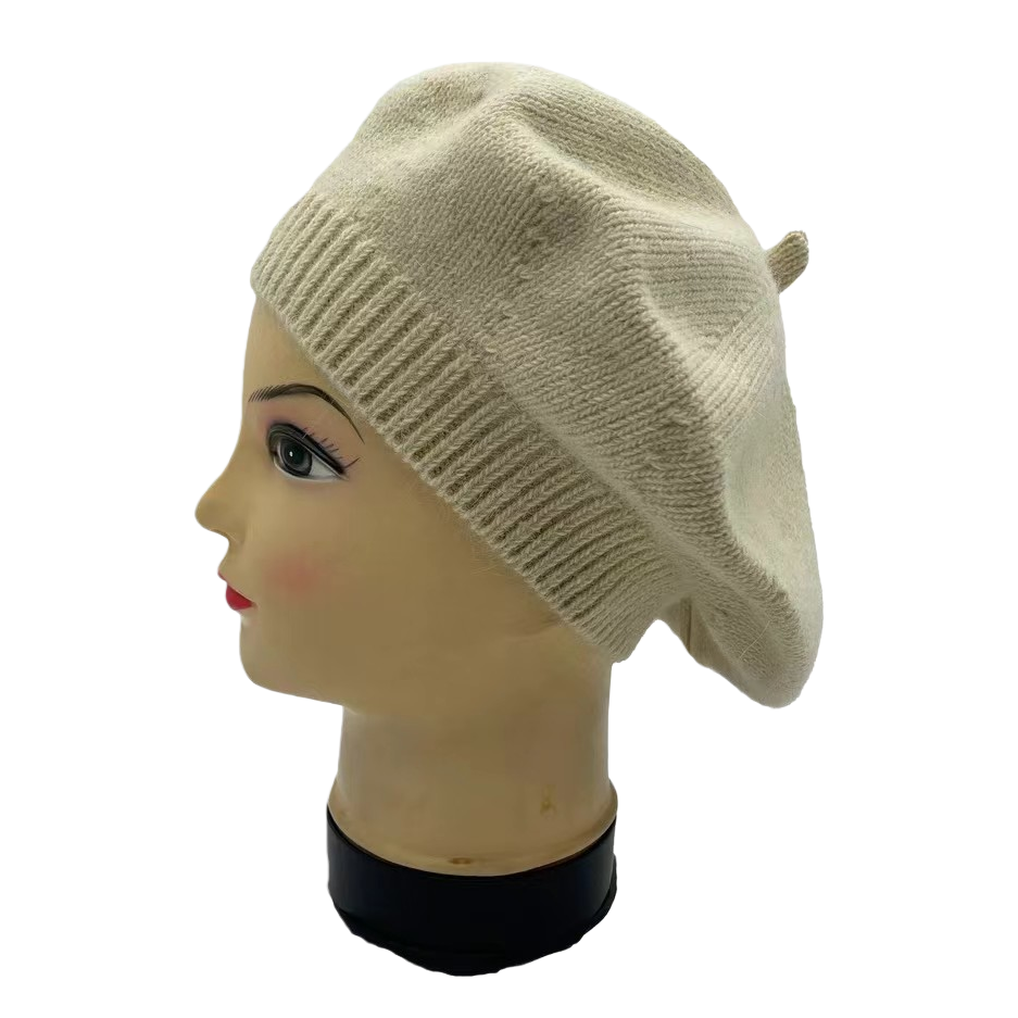 Beige knitted beret for women's autumn and winter fashion accessories model real photo Korean-style face-showing small beret solid color simple knitted autumn and winter thin and versatile ins style headscarf flower cap Item Picture