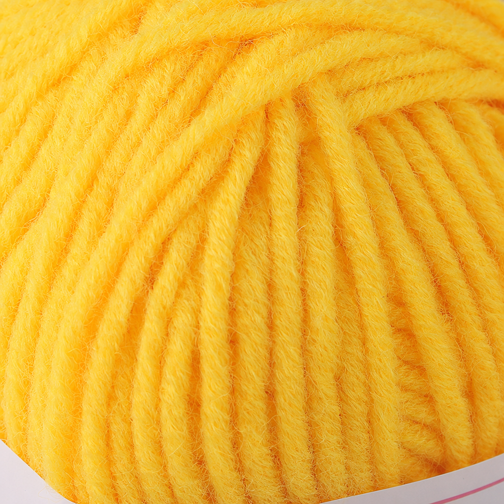 Yellow wool balls, hand-woven wool decorative balls, wool DIY materials Application Scenario
