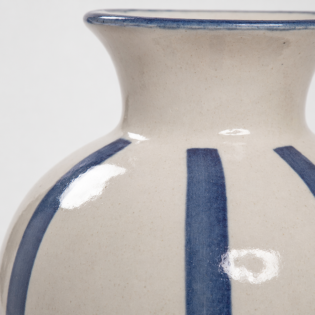 Blue and white striped ceramic vase for home living room decoration, high appearance level, Nordic style Application Scenario