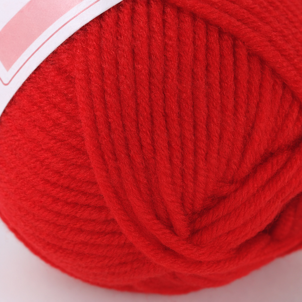 Red yarn balls, hand-woven yarn balls, yarn balls, DIY hand-made materials Application Scenario