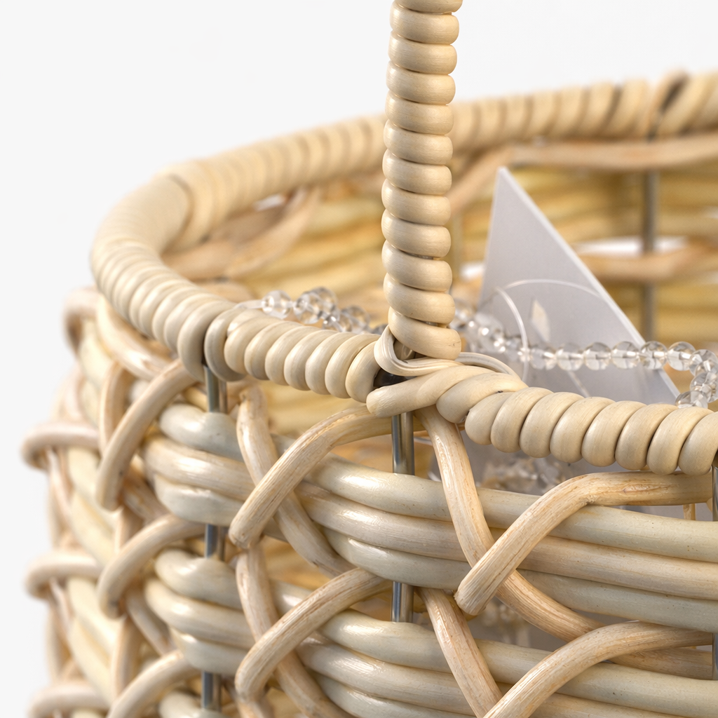 Beige hand-woven storage basket, home storage basket, rattan-woven style, suitable for bedrooms and living rooms Application Scenario