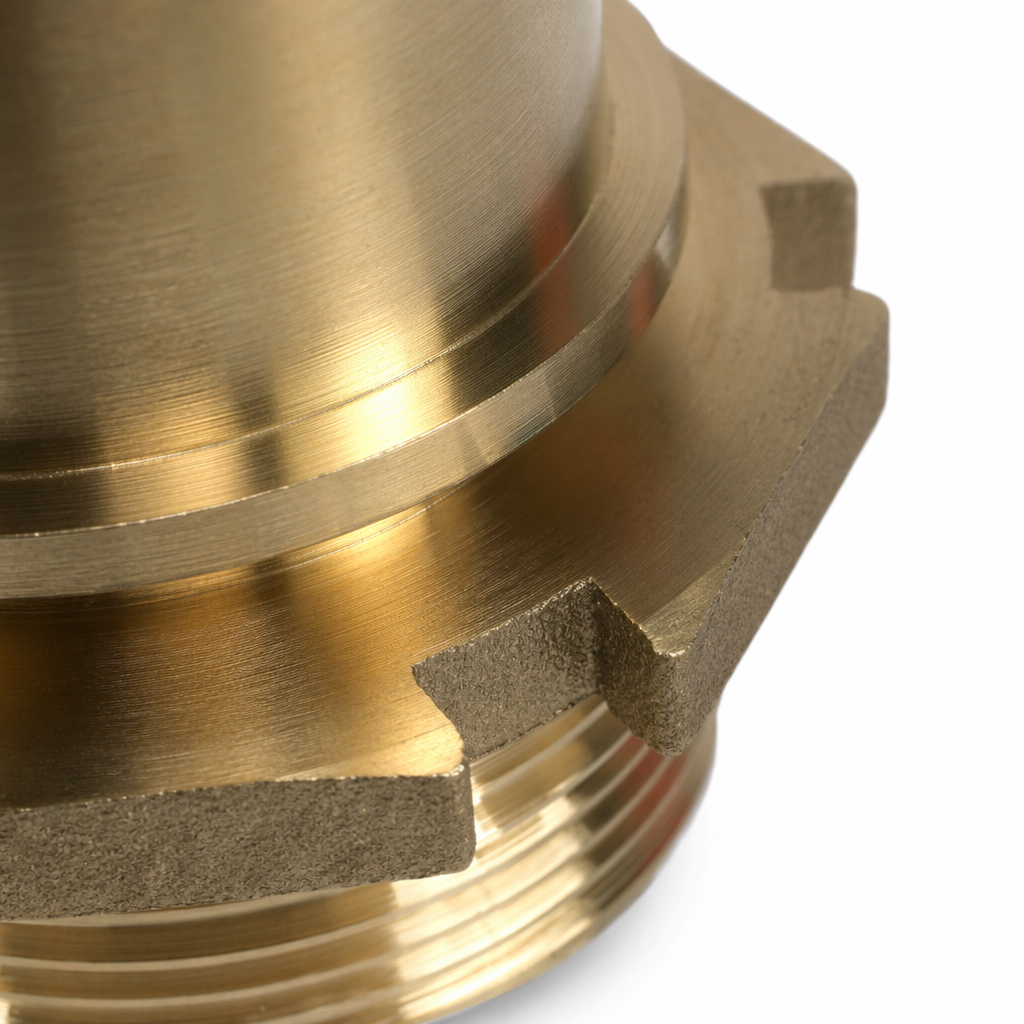 The golden copper pipe fittings are made of all-copper material and are corrosion-resistant, suitable for plumbing installation Application Scenario