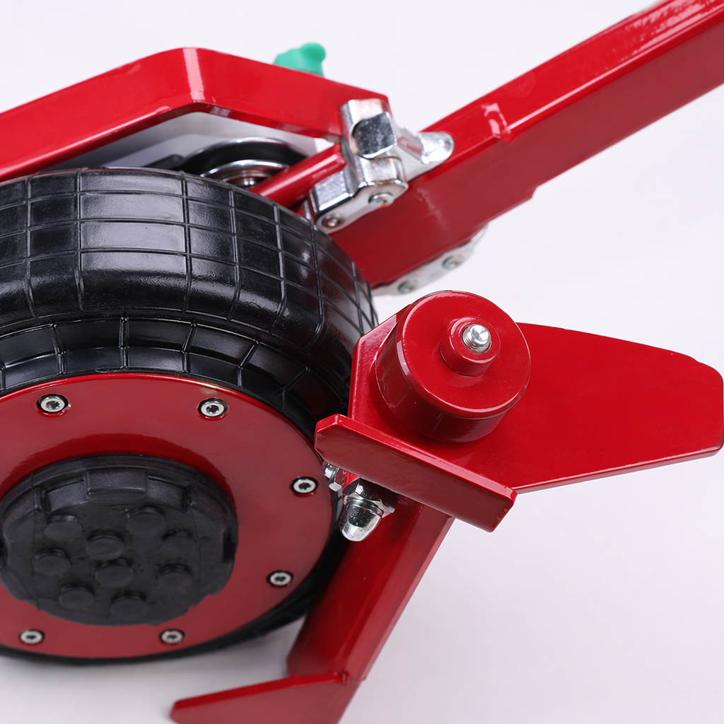 Red hand-pushed jack, 2-ton hydraulic lifting tool for car maintenance Application Scenario