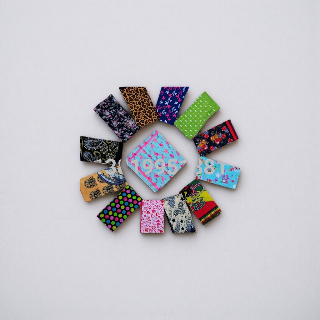 Colorful printed square towel, suitable for all seasons, fashionable and versatile details Picture