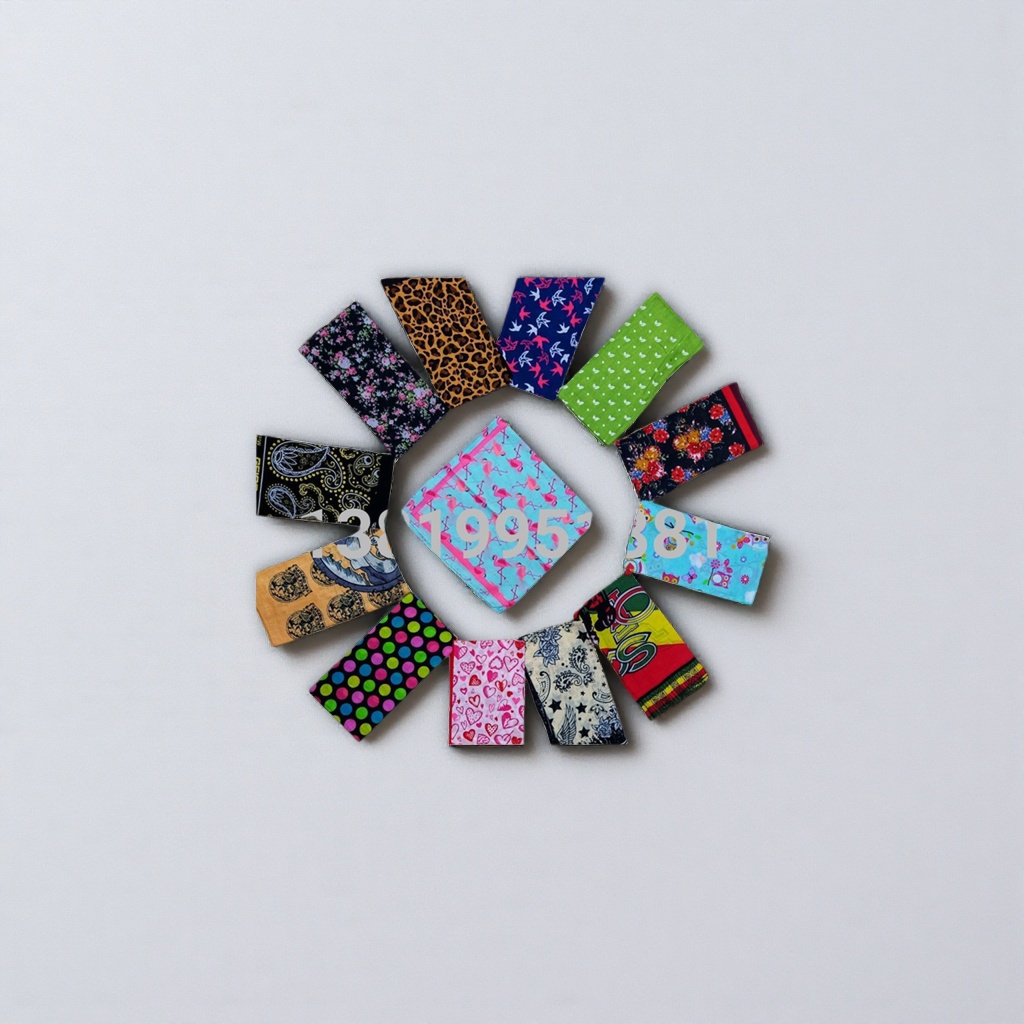Colorful printed square towel, suitable for all seasons, fashionable and versatile Specification image