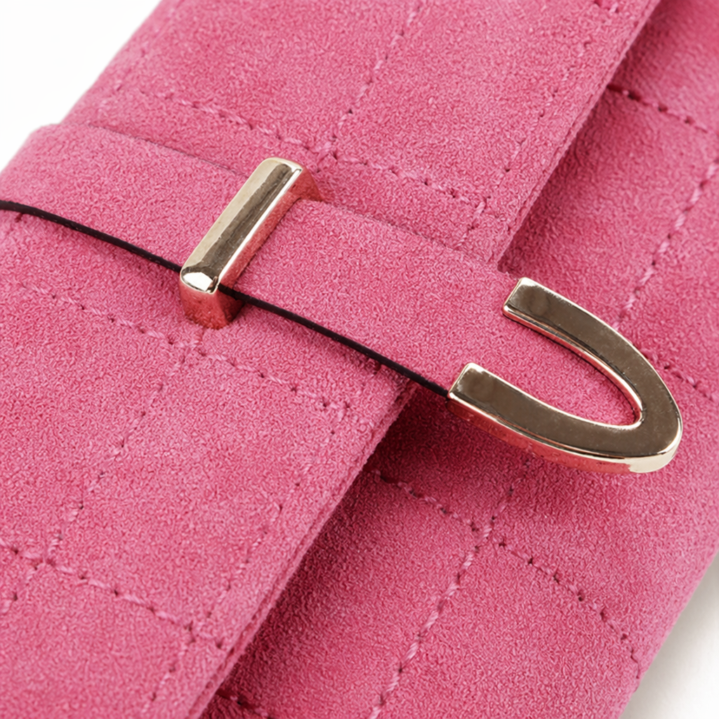 Pink diamond-patterned genuine leather wallet for ladies, simple and fashionable, small and short style Application Scenario