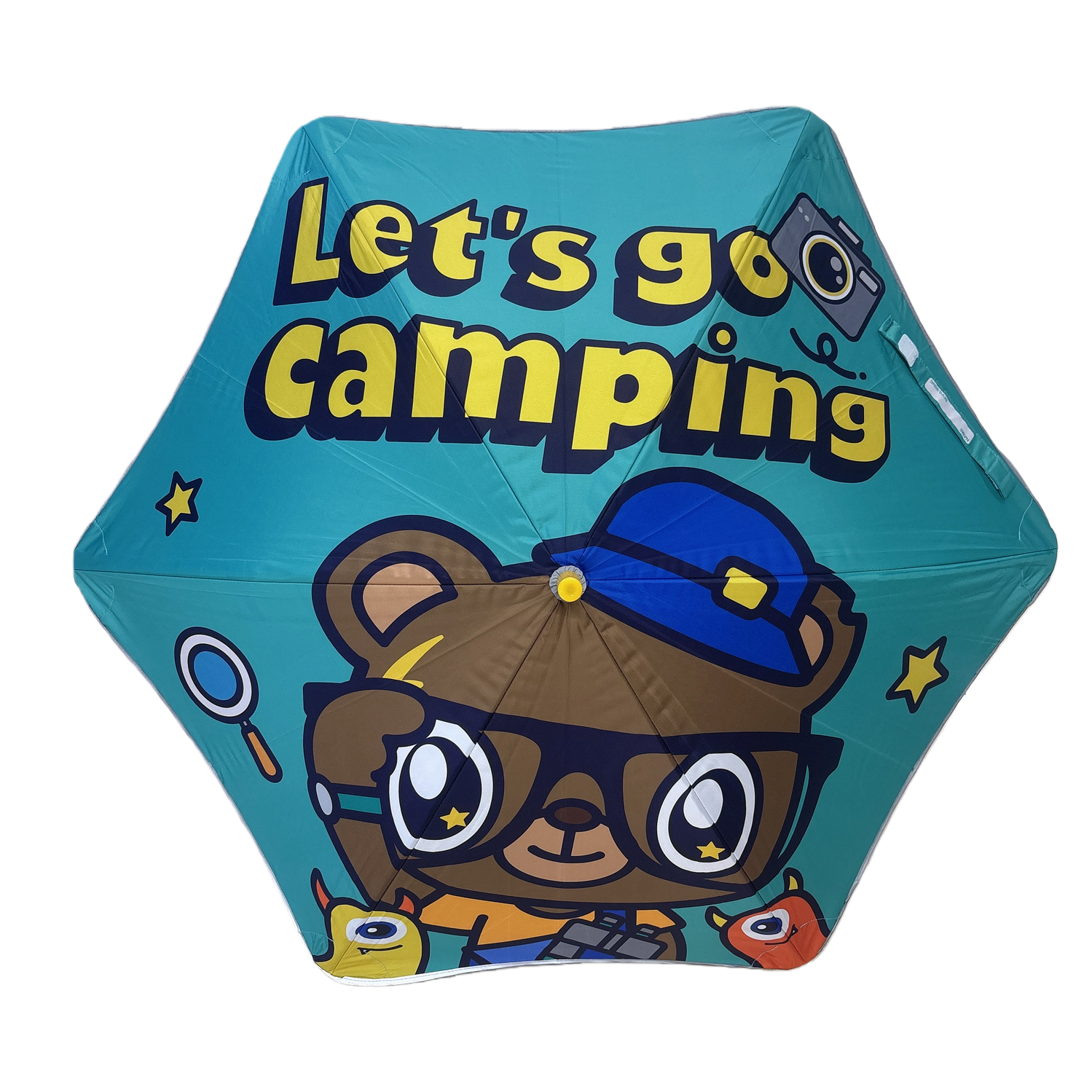 The light green cartoon bear camping-themed umbrella has the "Let's go camping" camera magnifying glass pattern printed on the umbrella surface, the name, the strap, the fiber bone umbrella, and the sunshade umbrella Application Scenario