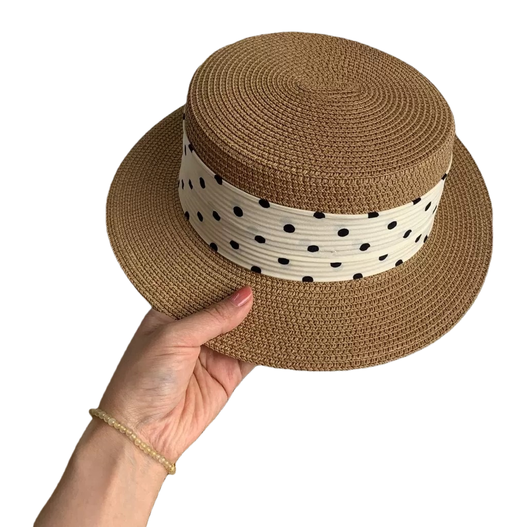 Brown straw woven sun protection hat for women, a breathable and casual woven hat for summer Item Picture