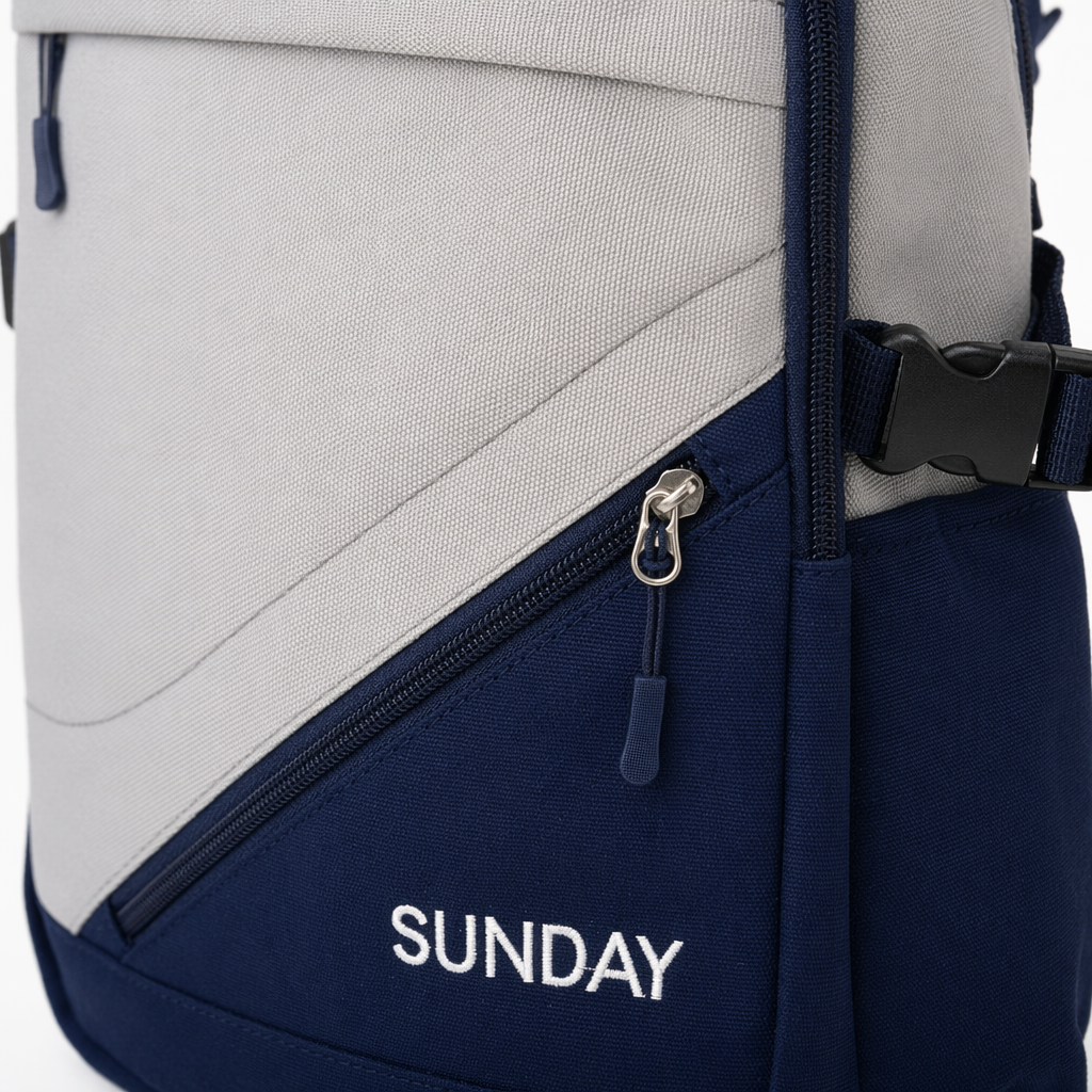 This blue and white color-matched fashionable casual backpack is suitable for both men and women, lightweight and has a large capacity Application Scenario