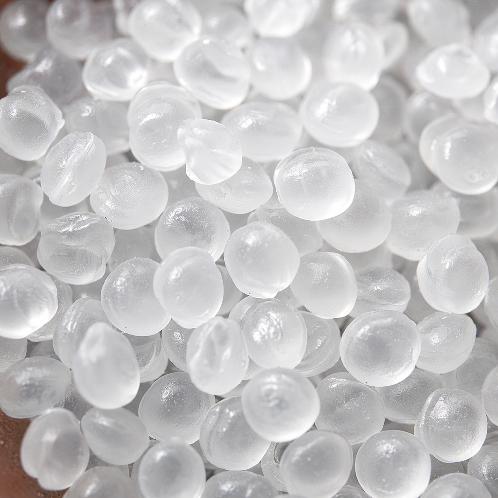 White granular plastic particles, industrial-grade PP polypropylene raw material, 25kg bags Application Scenario