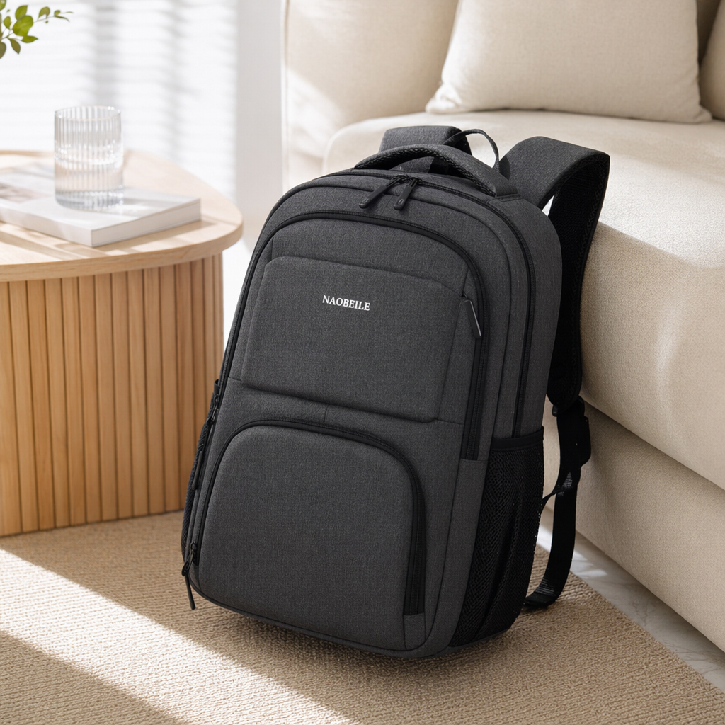 The grey backpack is simple and versatile. It is convenient for students to commute, has a large capacity and is fashionable and casual details Picture
