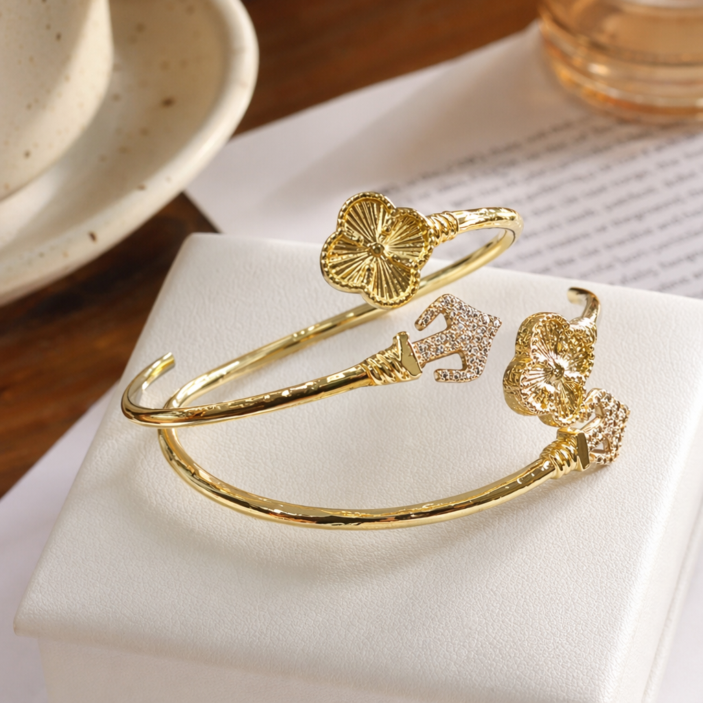 Gold bracelet, pure silver gold-plated, simple, fashionable and versatile wrist accessory for ladies details Picture
