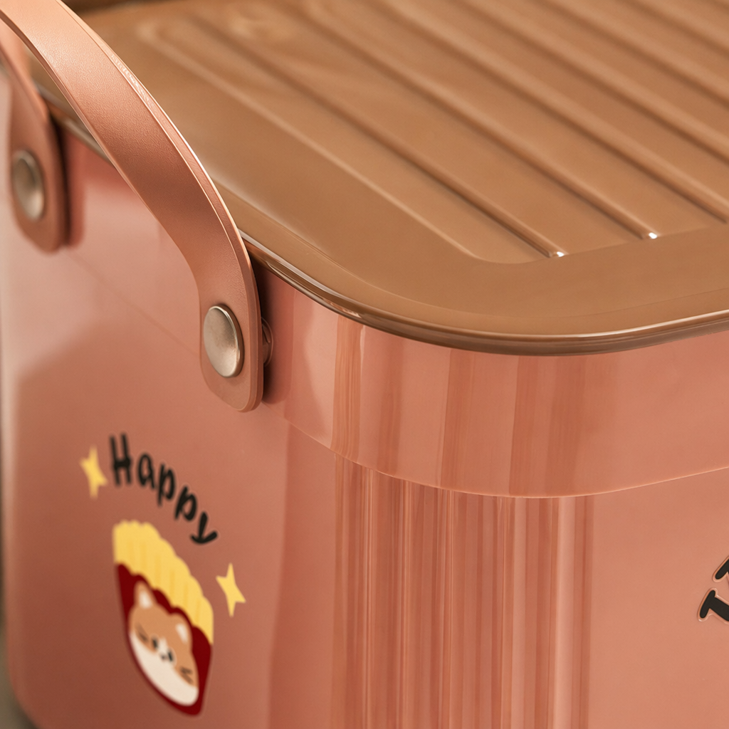 Pink cartoon cat French fries pattern storage box, multi-functional desktop organizing box, home storage supplies Application Scenario