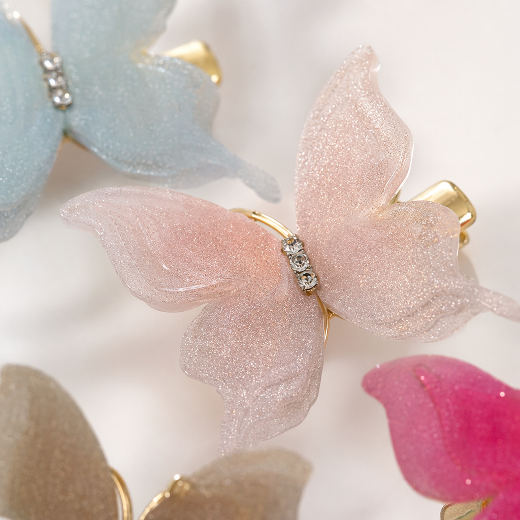 Colorful butterfly hairpins, sweet girl's headwear, decorated with fine metallic zircon Application Scenario