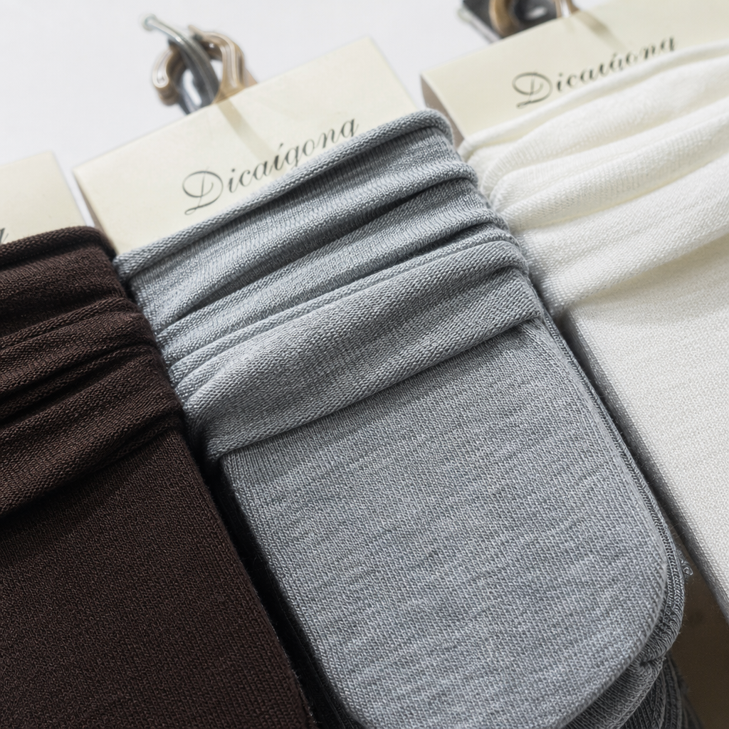 Multi-color stacked socks, pure cotton, sweat-absorbing and breathable, unisplus-style casual mid-calf socks Application Scenario
