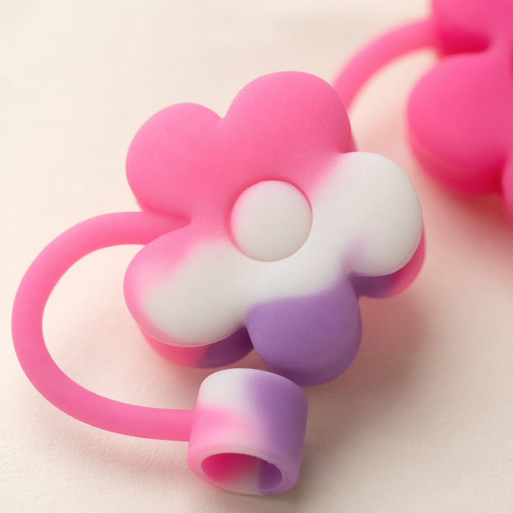 Colorful flower-shaped silicone hooks, no need for drilling, suitable for bathrooms and kitchens, and can bear weight Application Scenario