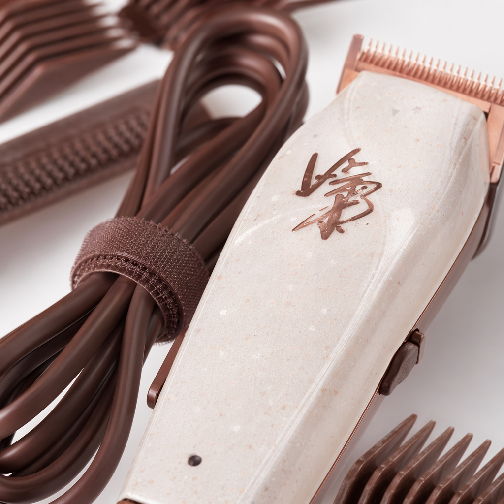 White electric clipper and accessories, stainless steel blade, wireless portable hairdressing set Application Scenario