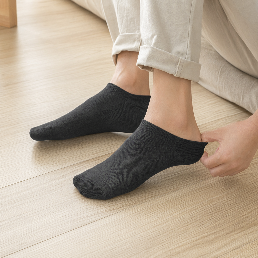 Dark grey mesh breathable summer thin short socks details Picture