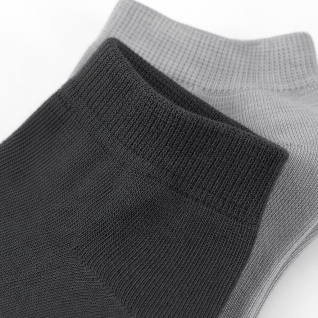 Dark grey mesh breathable summer thin short socks Application Scenario