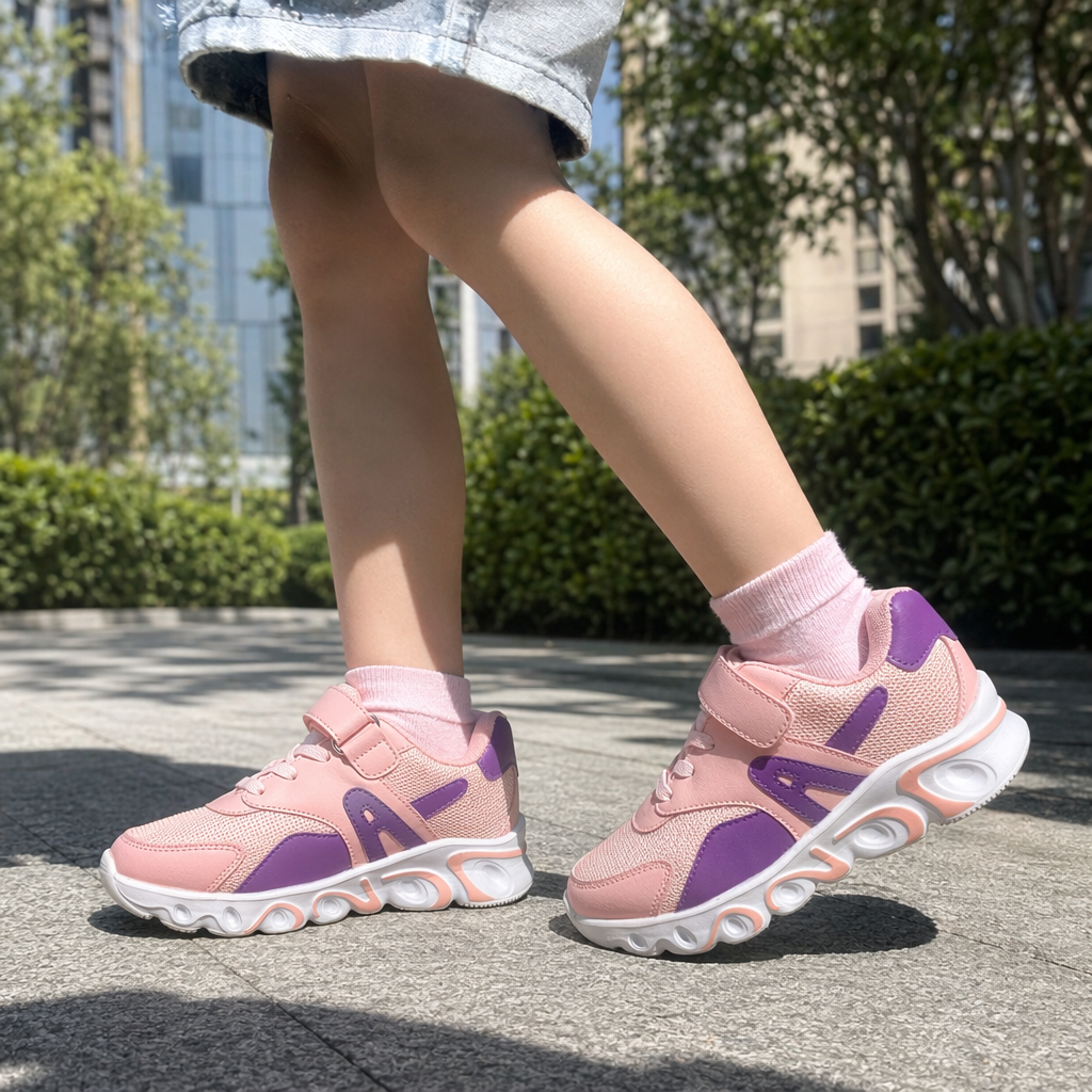 Pink, purple, black, blue and white contrasting breathable sports shoes for both men and women details Picture