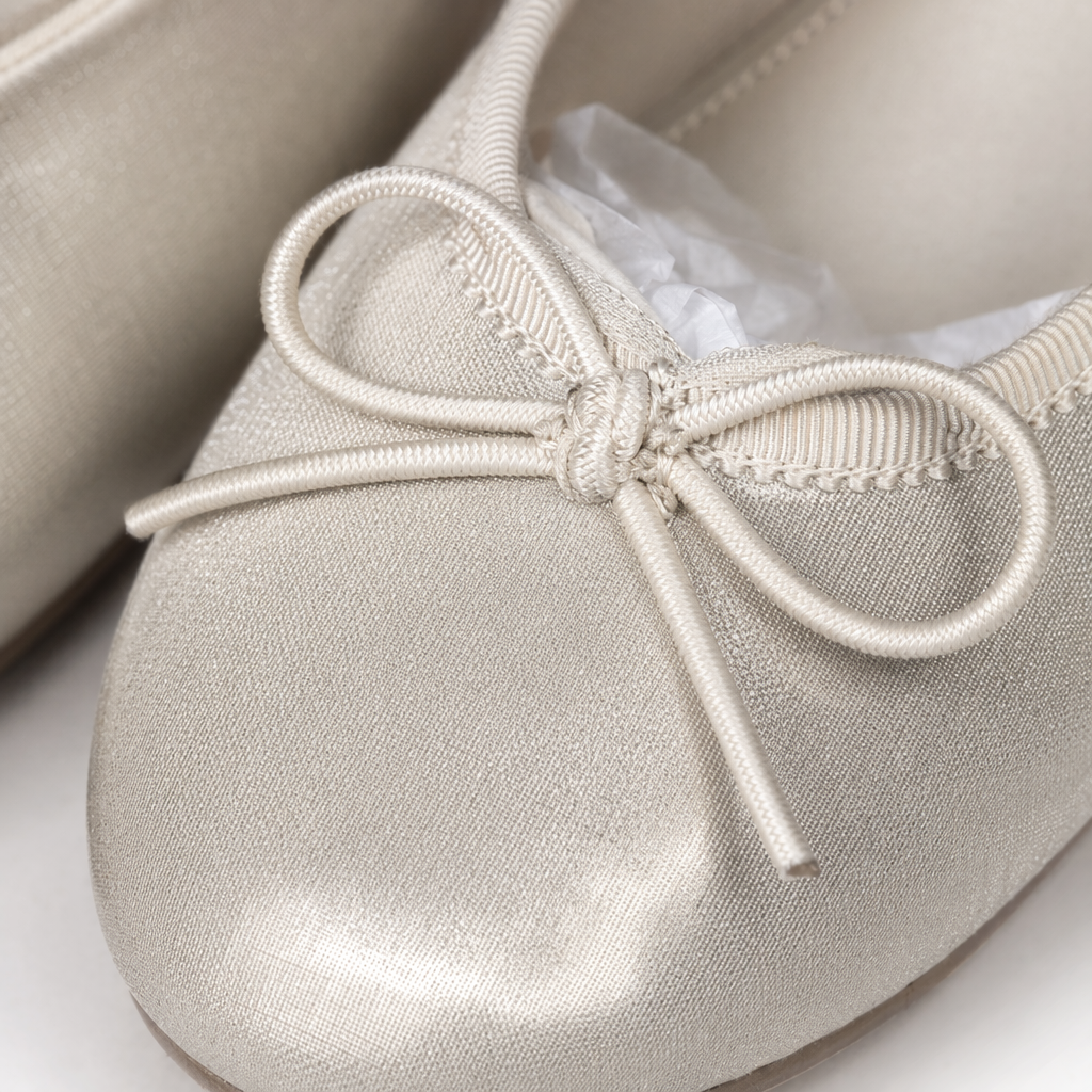 Beige ballet flat shoes for women, soft soles, comfortable and versatile casual single shoes Application Scenario