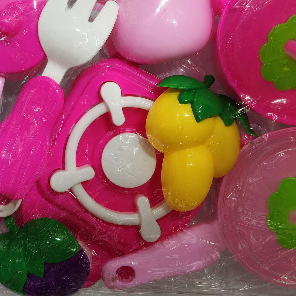 Pink children's kitchenware set, safe and non-toxic, baby kitchen toys, birthday gifts for girls Application Scenario
