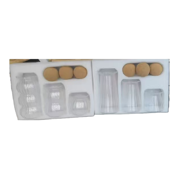 كؤوس زجاجية شفافة مع أكواب دائرية بنية اللون Item Picture