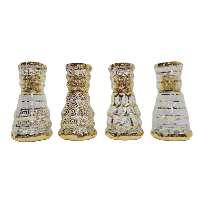 A golden decorative glass vase for the living room is a simple and high-appearation-level home decoration in the Nordic style Item Picture