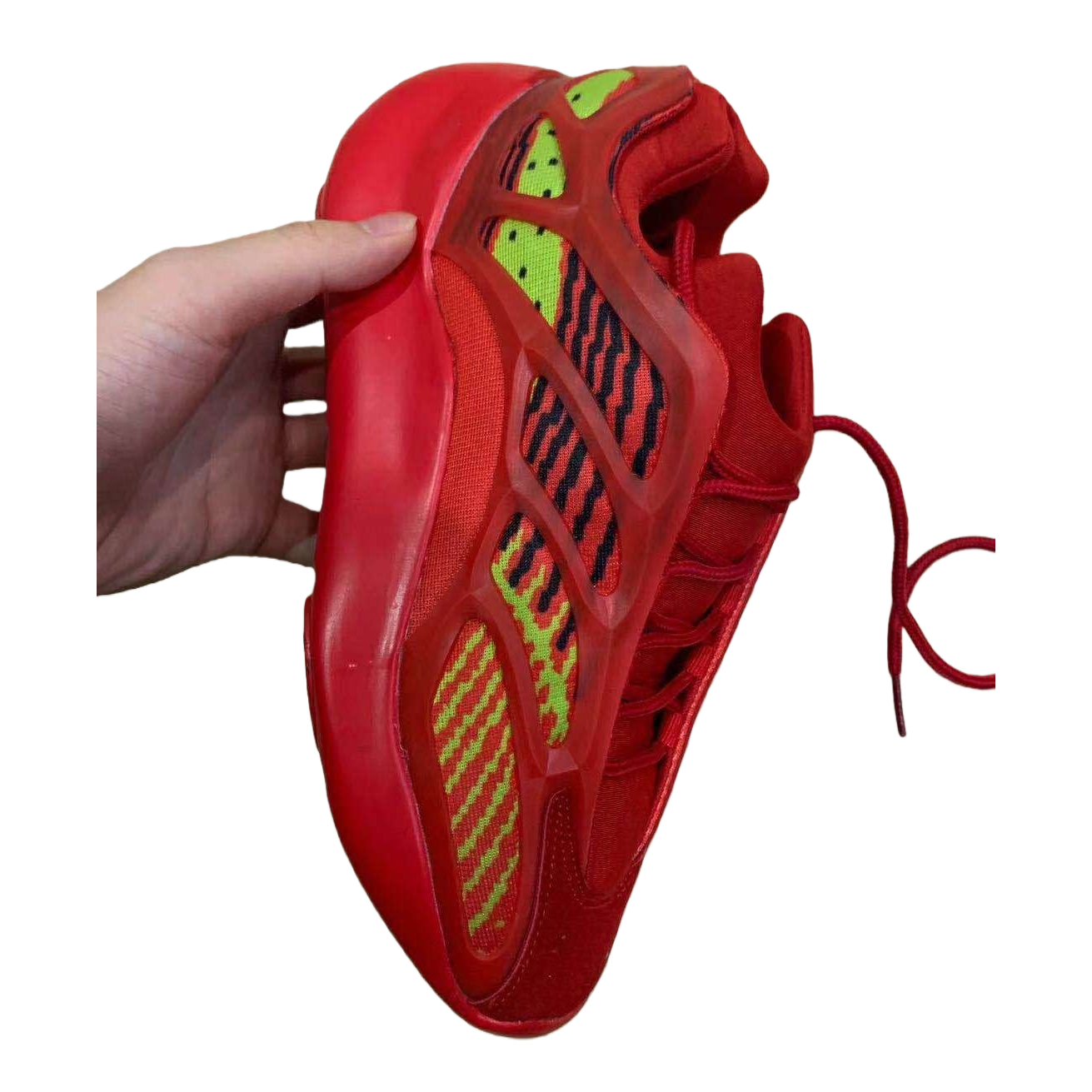 Red sports shoes are breathable, lightweight and shock-absorbing, suitable for both men and women Item Picture