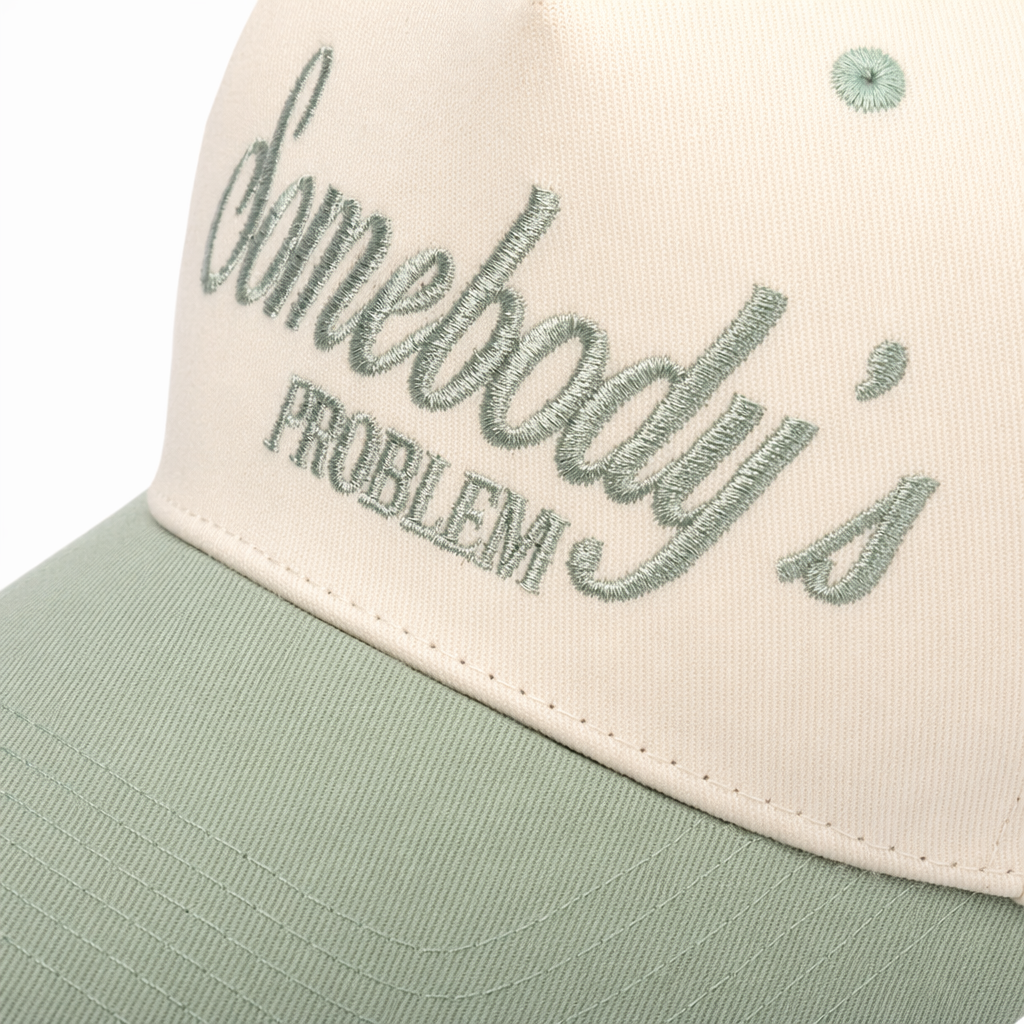 The off-white and light green color-matched baseball cap is a unisex casual and versatile sun hat Application Scenario