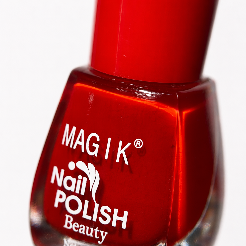 Red nail polish oil bottle, nail polish container, empty bottle, 15ml, nail tool accessories, reusable Application Scenario