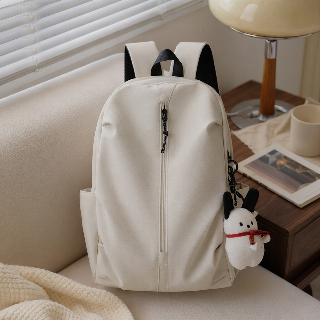 This white, simple and fashionable casual backpack is suitable for both men and women, lightweight and has a large capacity details Picture