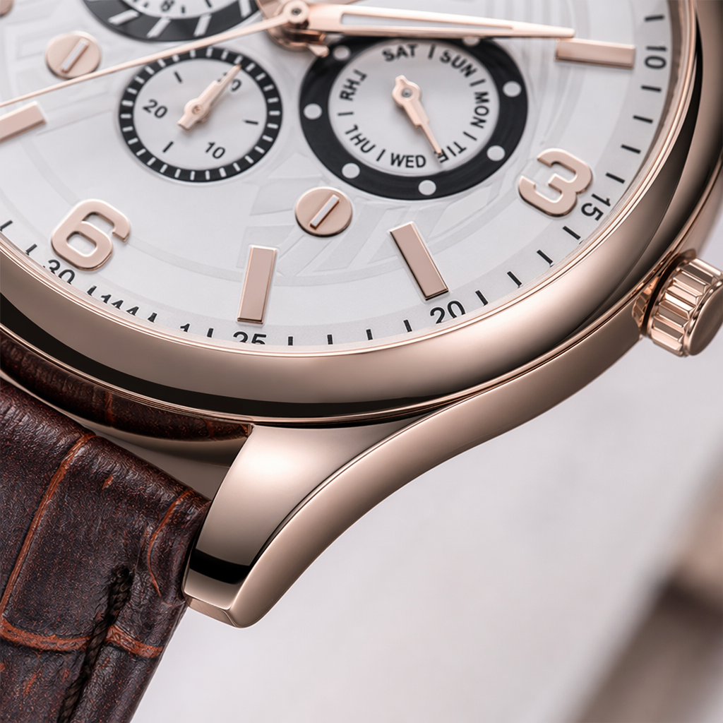 A brown leather strap, rose gold case and white dial watch Application Scenario