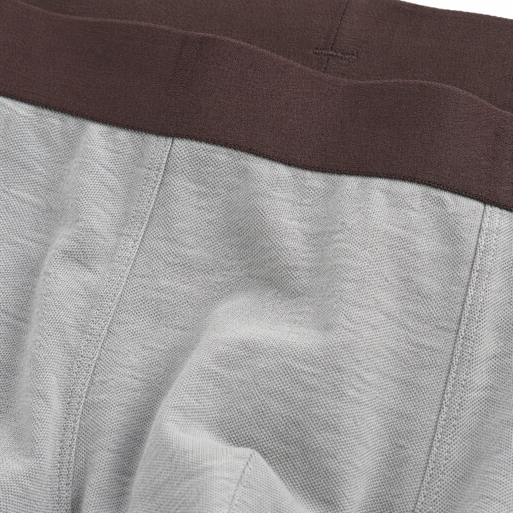 Grey pure cotton men's underwear with flat corners, comfortable, breathable and simple basic style Application Scenario