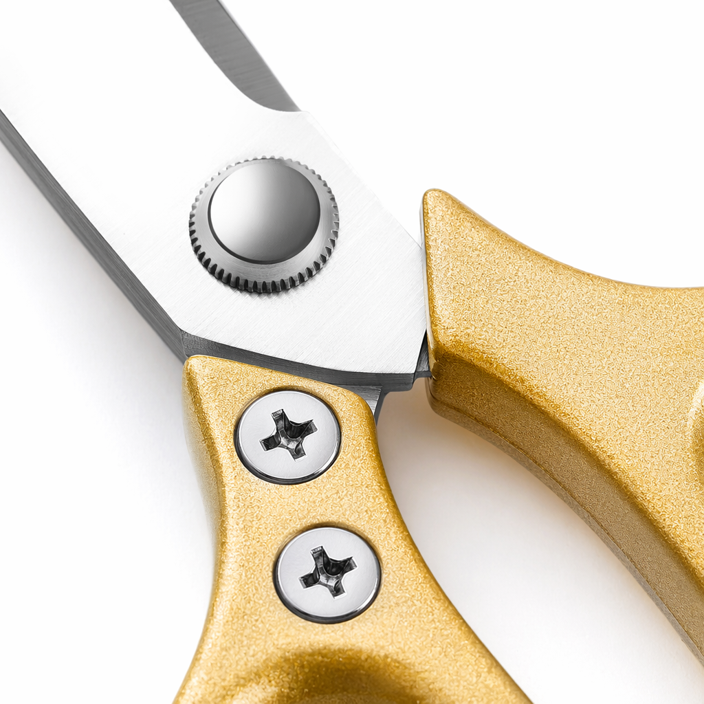 Golden handle scissors, stainless steel sharp, household fabric cutting, paper-cutting, multi-functional gardening scissors Application Scenario