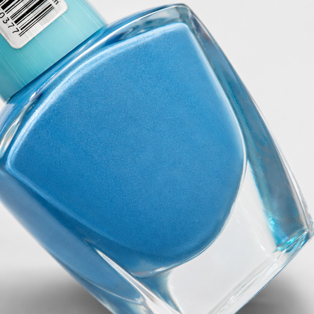 Blue nail polish quick-drying, long-lasting and color-changing nail polish paint gel Application Scenario