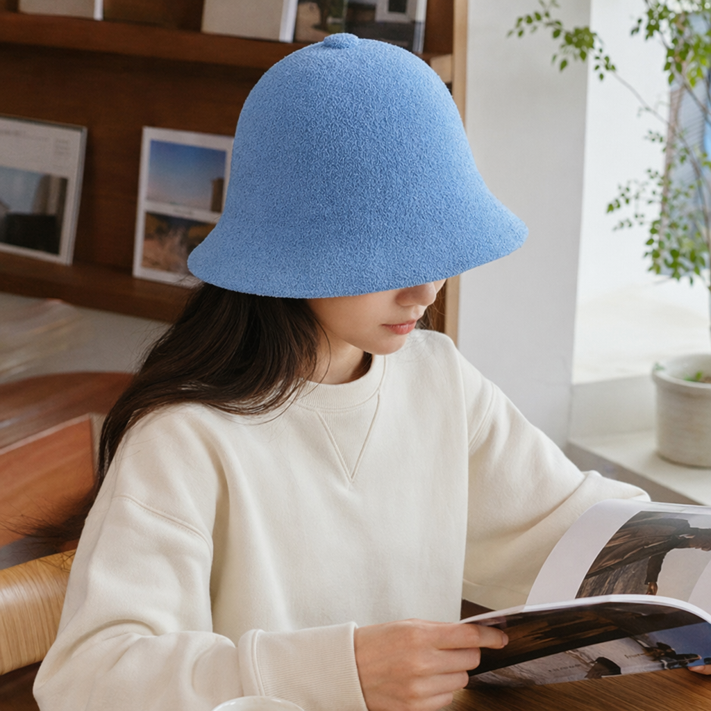 Blue plush warm hat, winter Korean-style casual woolen hat for both men and women details Picture