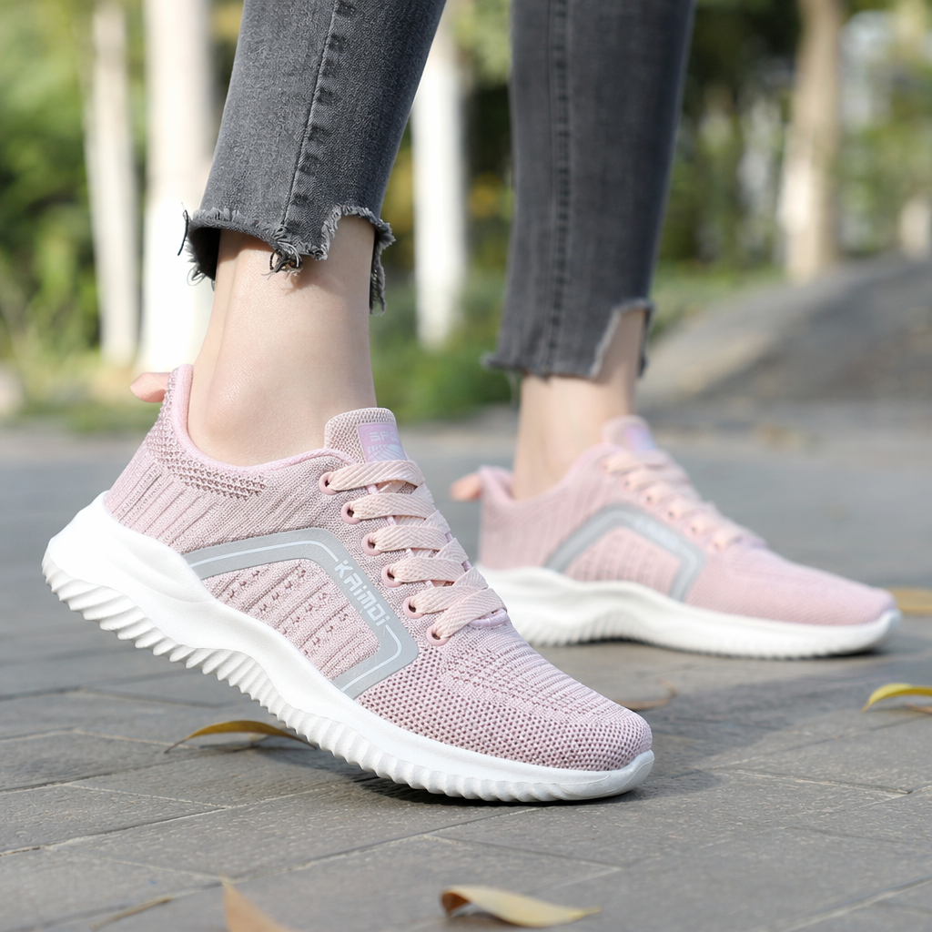 Pink sports shoes for women, casual, versatile, lightweight and breathable running shoes details Picture