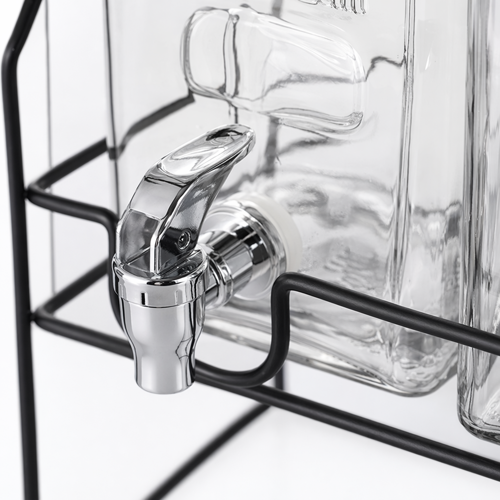 Cross-border customized glass bottles, juice cans, laundry detergent dispensers, cola buckets, containers, cold water buckets with faucets, beverage buckets Application Scenario