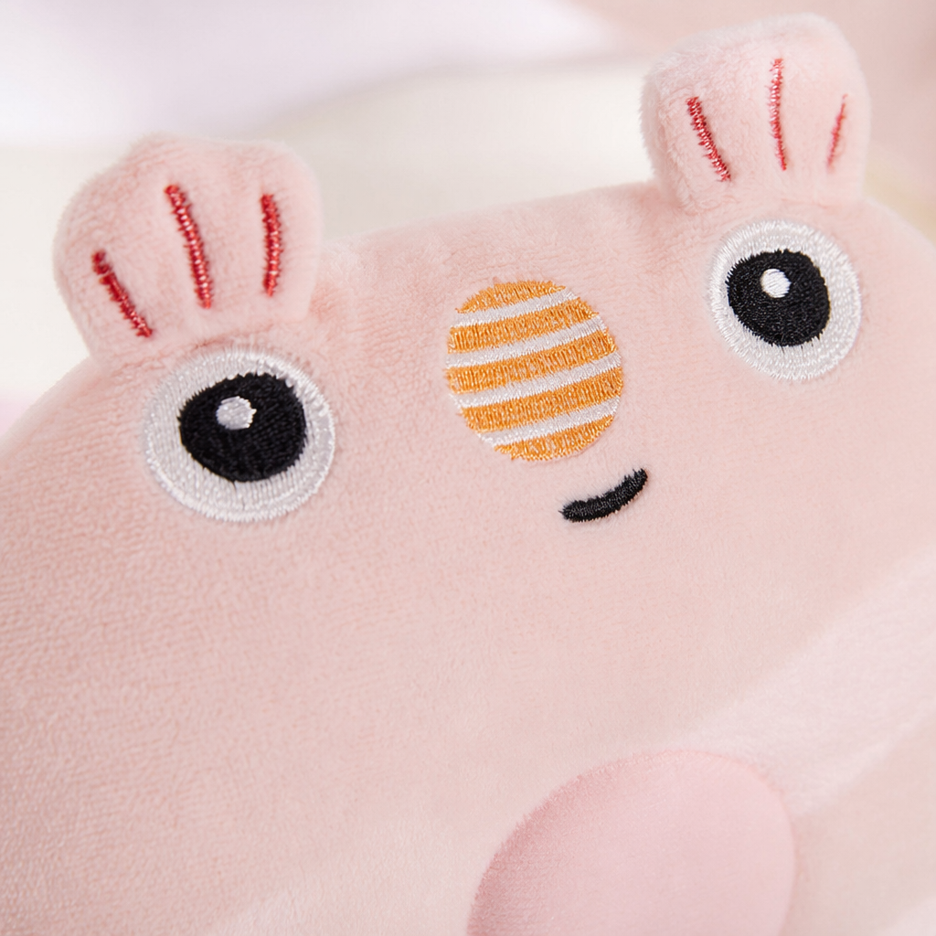 Pink, yellow and blue frog-shaped baby shaping pillow Application Scenario