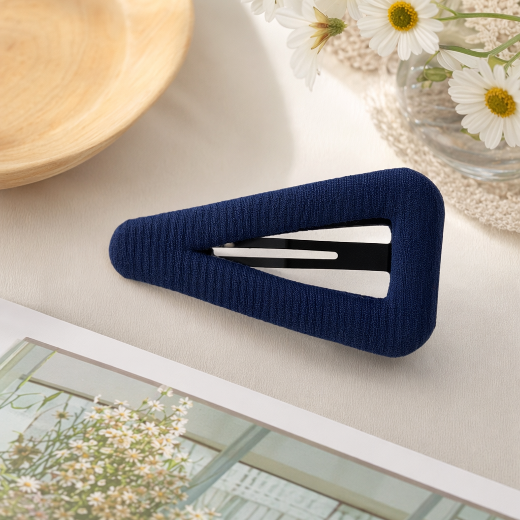 Deep blue hairpin, a simple and versatile Korean-style women's headwear with a metallic texture details Picture