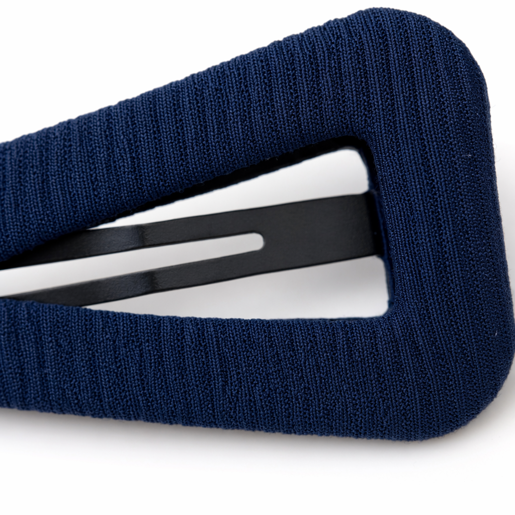 Deep blue hairpin, a simple and versatile Korean-style women's headwear with a metallic texture Application Scenario